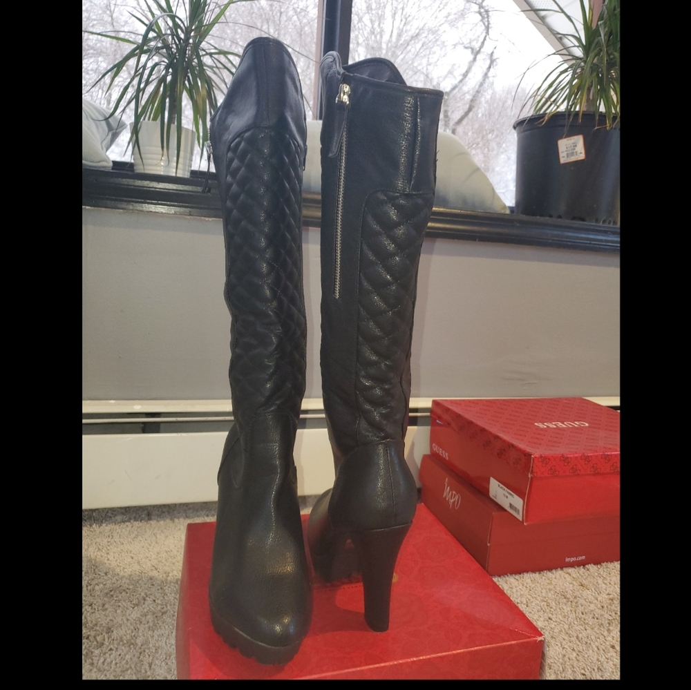 Boots - Picture 4 of 5